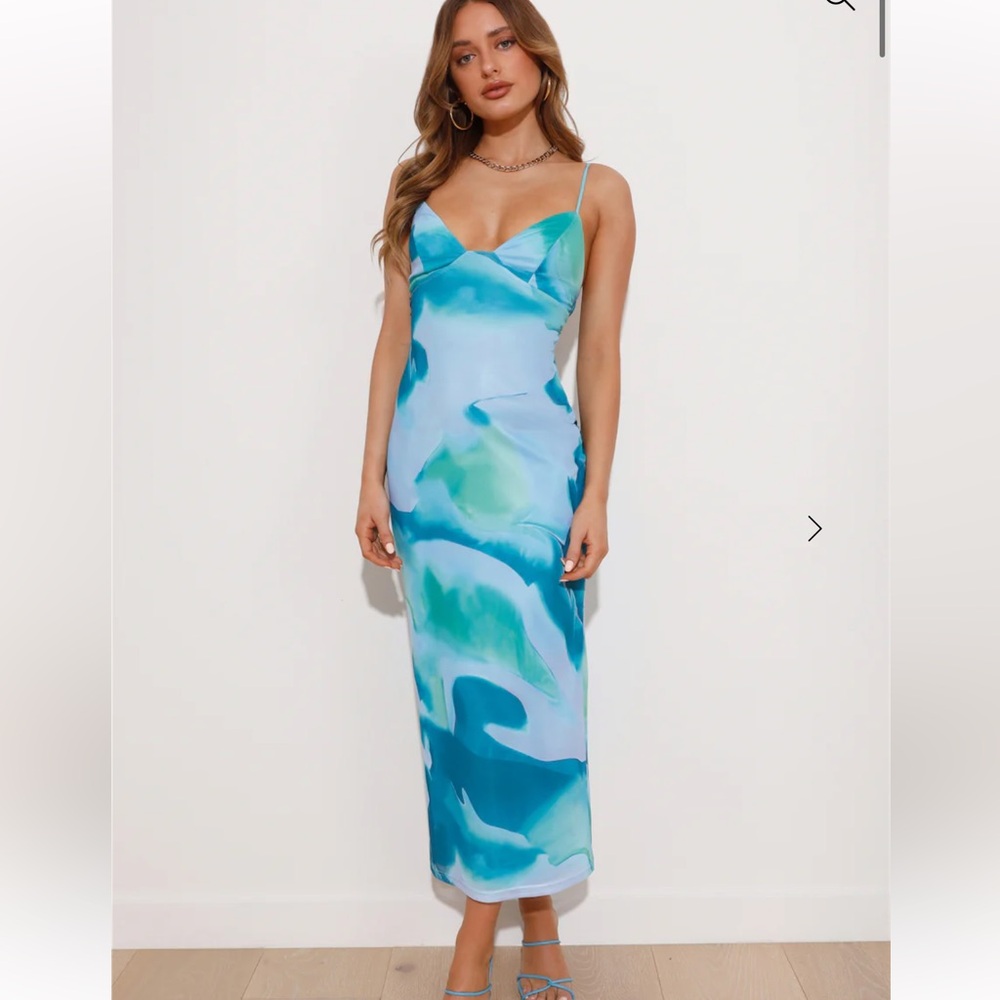 Hello Molly - SHARE ME MESH MAXI DRESS BLUE
